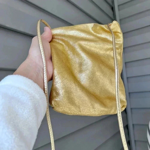 VTG Carlos Falchis Metallic Gold Mini Crossbody Bag - Picture 7 of 14
